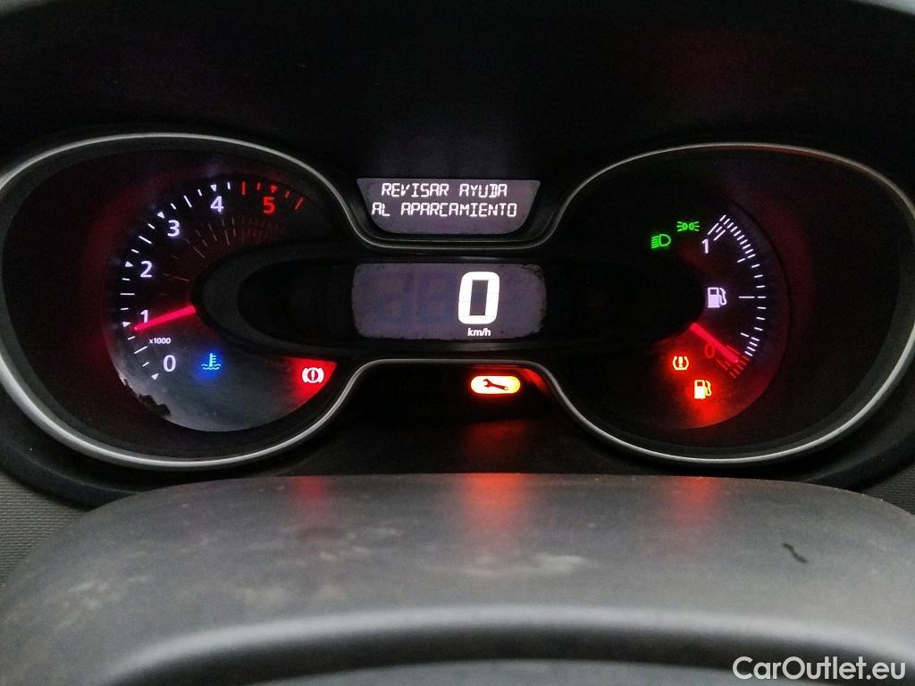  Renault  Trafic RENAULT  / 2014 / 5P / combi Passenger Largo En. dCi 92 kW(125 CV) E6 #41
