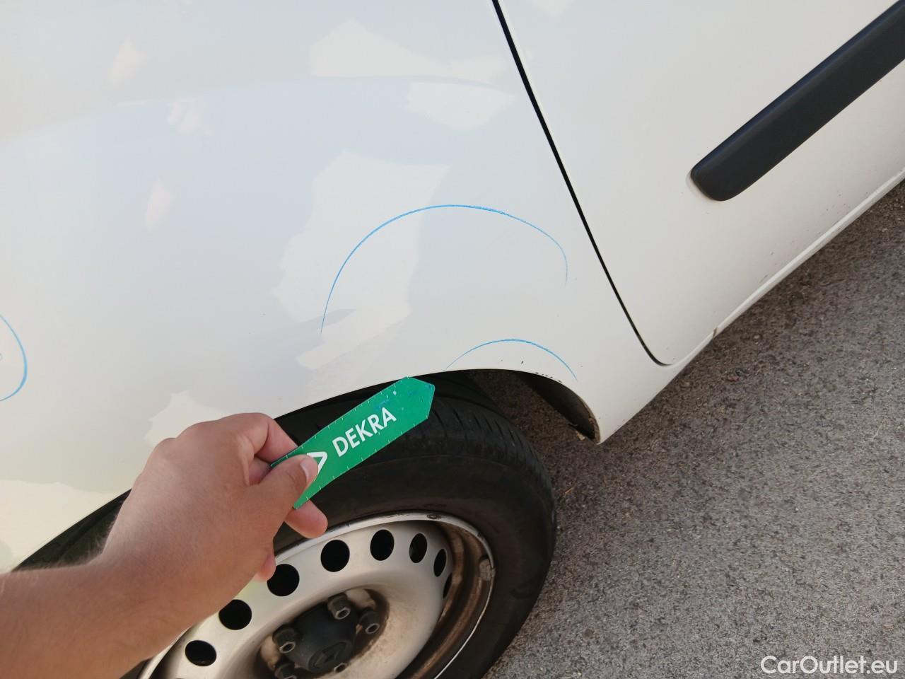  Renault  Kangoo  II Furgón Professional 1.5 dCi 95CV MT6 E6dT #22