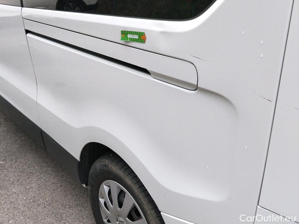  Renault  Trafic RENAULT  / 2014 / 5P / combi Passenger Largo En. dCi 92 kW(125 CV) E6 #5