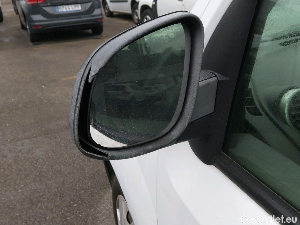  Renault  Kangoo  Profesional 1.5 dCi 75CV MT5 E6 #31