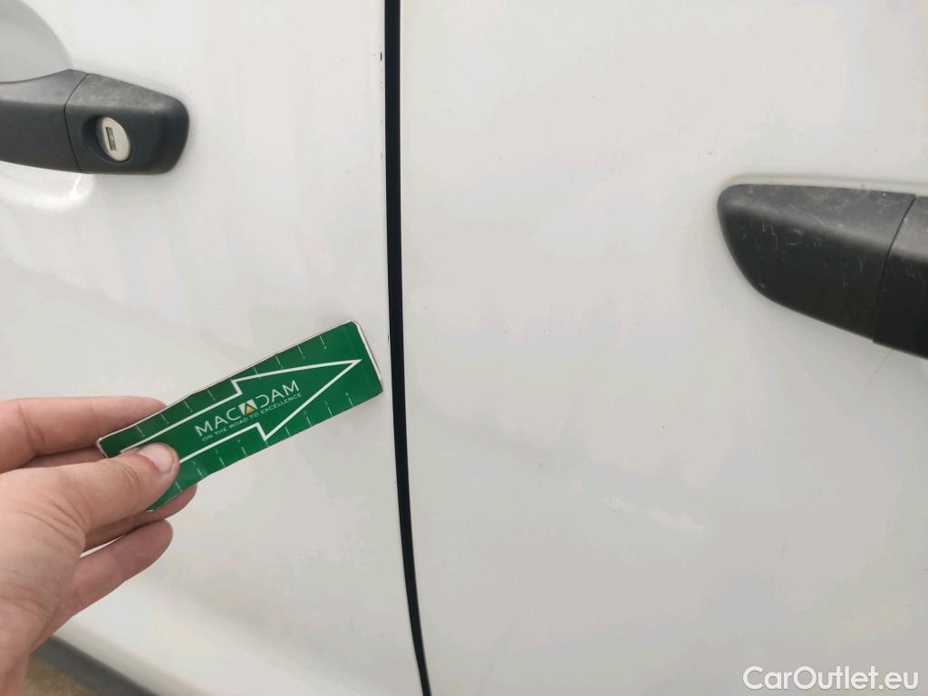  Opel  Vivaro OPEL  / 2019 / 4P / furgón 1.5 Diésel 88kW (120CV) M Std Select #29