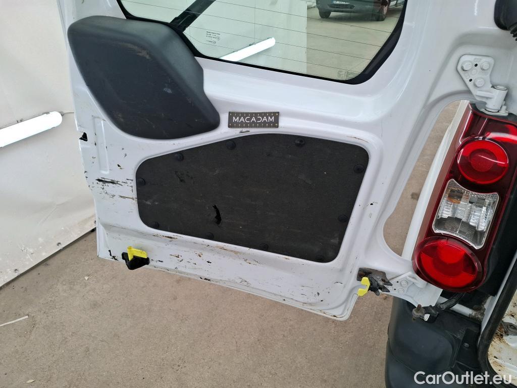  Citroen  Berlingo  Fourgon Confort L1 (Court) 1.6 100CV BVM5 E6 #29