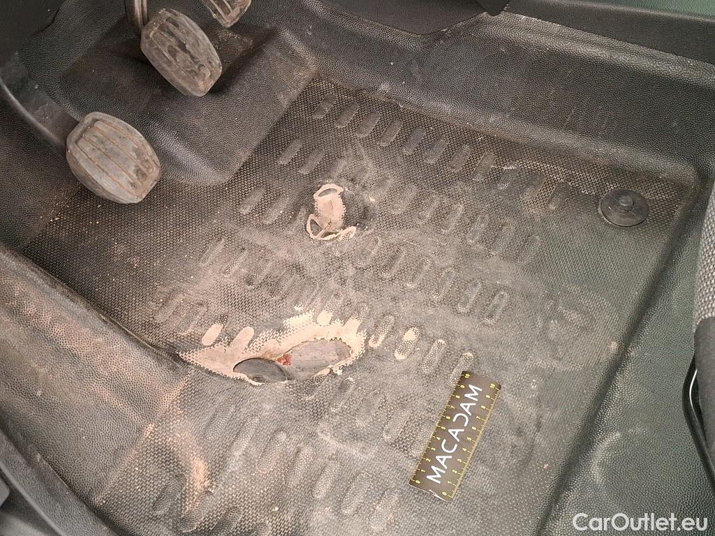 Citroen  Berlingo  Fourgon Club XL 950 1.5 BlueHDi 100CV BVM5 E6dT #50