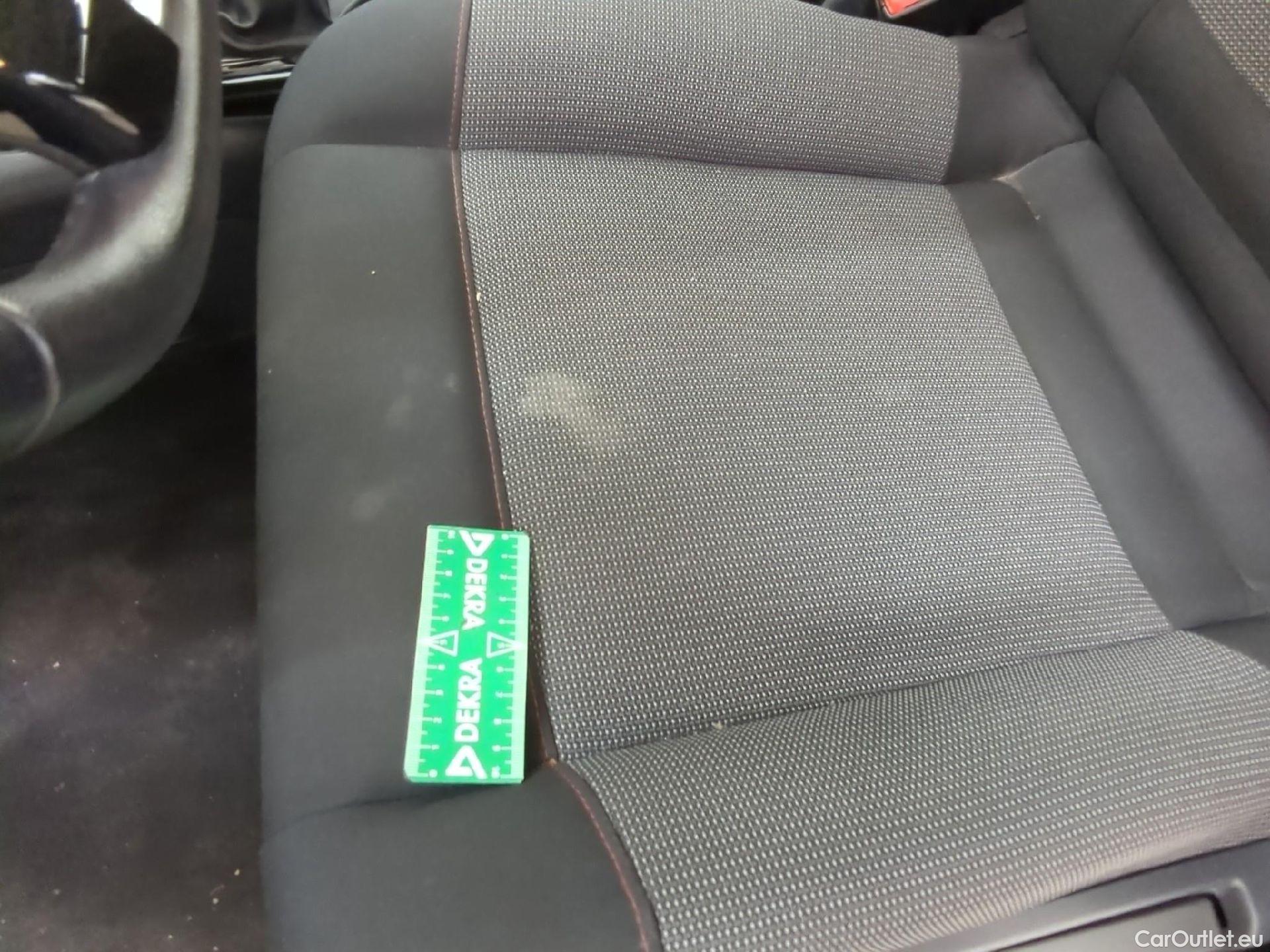  Citroen  C4 Cactus  Feel Nav Société 1.5 BlueHDi 100CV BVM6 E6dT #6