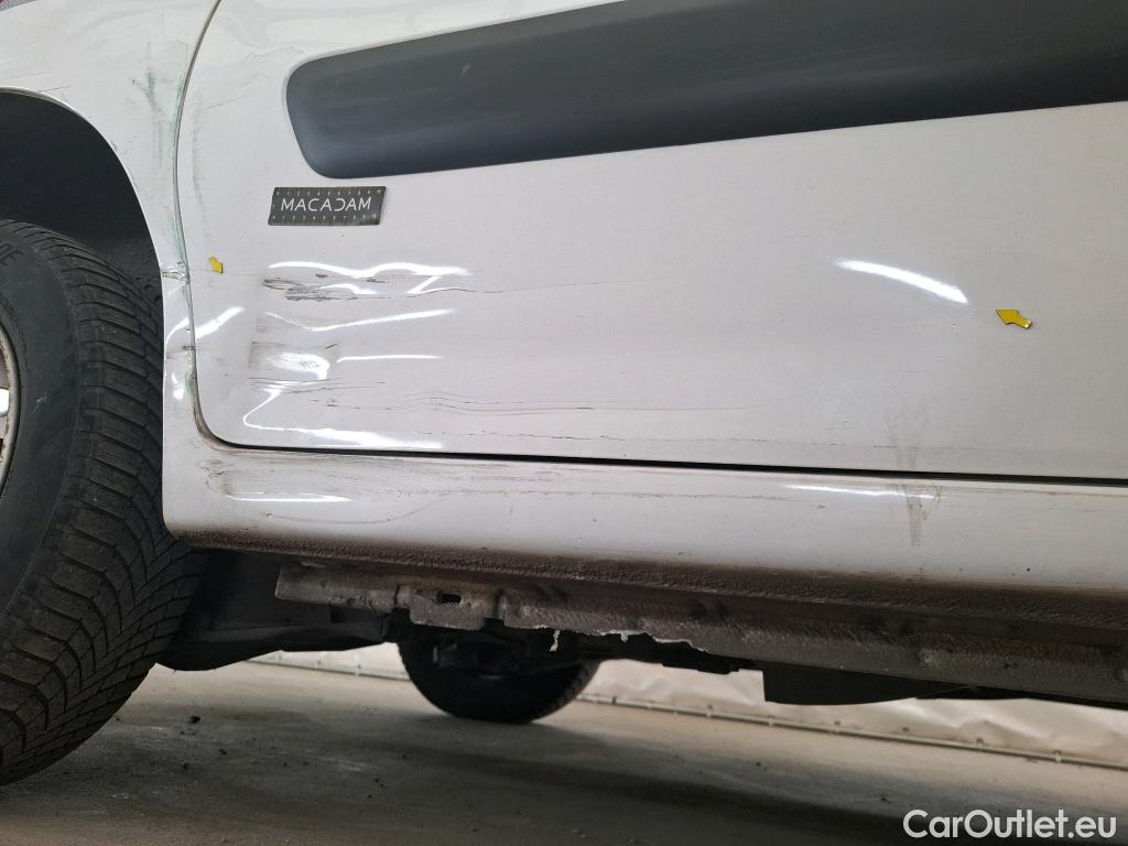  Citroen  Berlingo  Fourgon Club L1 (Court) 1.6 BlueHDi 100CV BVM5 E6 #4