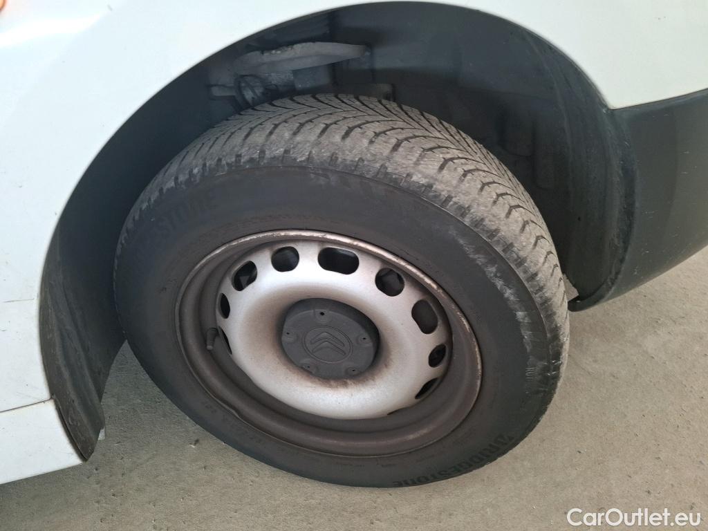  Citroen  Berlingo  Fourgon Club L1 (Court) 1.6 BlueHDi 100CV BVM5 E6 #71