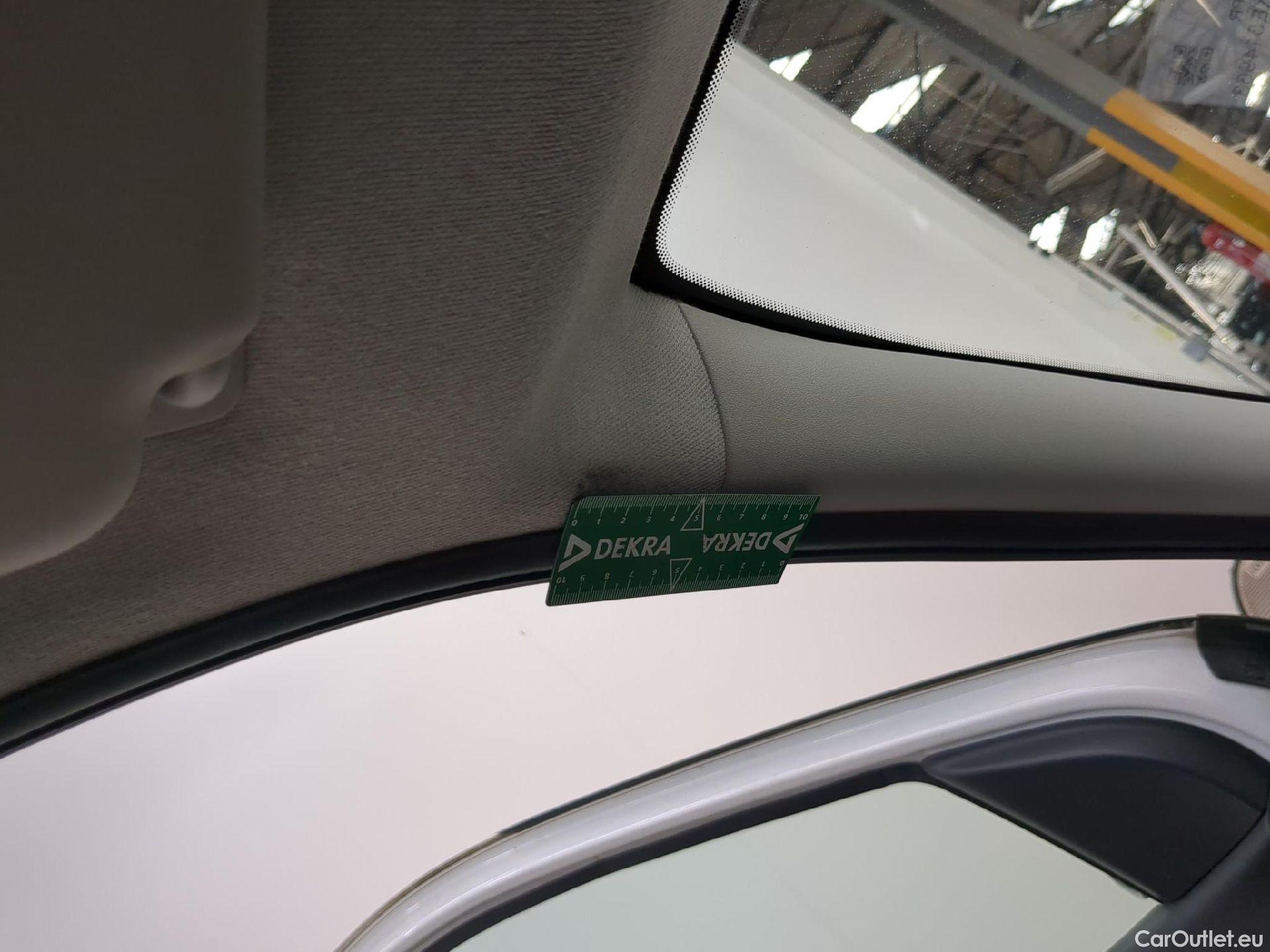  Citroen  C4 Cactus  Feel Nav Société 1.5 BlueHDi 100CV BVM6 E6dT #2