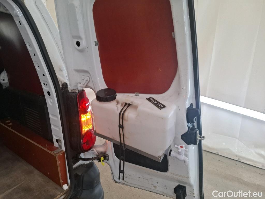  Citroen  Berlingo  Fourgon Club L1 (Court) 1.6 BlueHDi 100CV BVM5 E6 #86