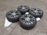  Volvo  XC90  R Design Recharge AWD 2.0 T8 Twin Engine 288KW AT8 7 Sitzer E6d #41