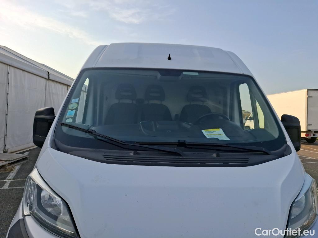  Fiat  Ducato FIAT  VU 4p Fourgon Maxi 3 5 XL H2 2 3 Mjet 130 Pack Pro Nav #19