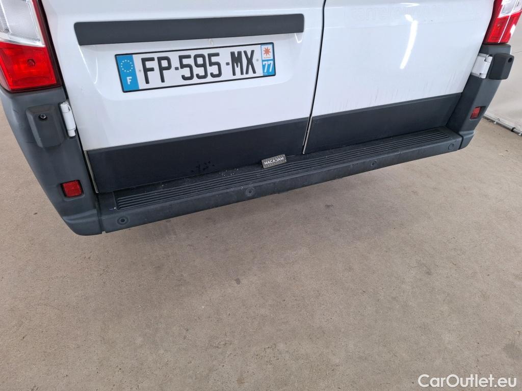  Fiat  Ducato FIAT   2014  4P  Fourgon tôlé Maxi 3 5 XL H2 2 3 Mjet 140 Pack Pro Nav #24