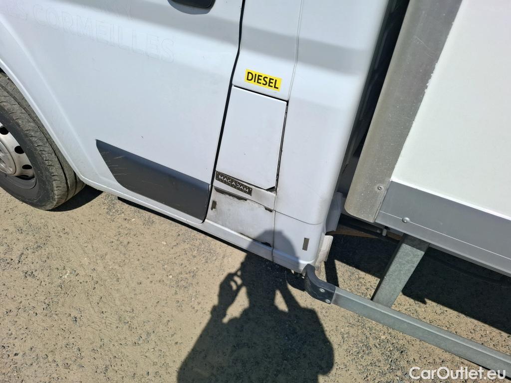  Fiat  Ducato FIAT  SC  2014  2P  Châssis cabine 3 5 L 2 3 Multijet 130 Pack Pro Nav #26