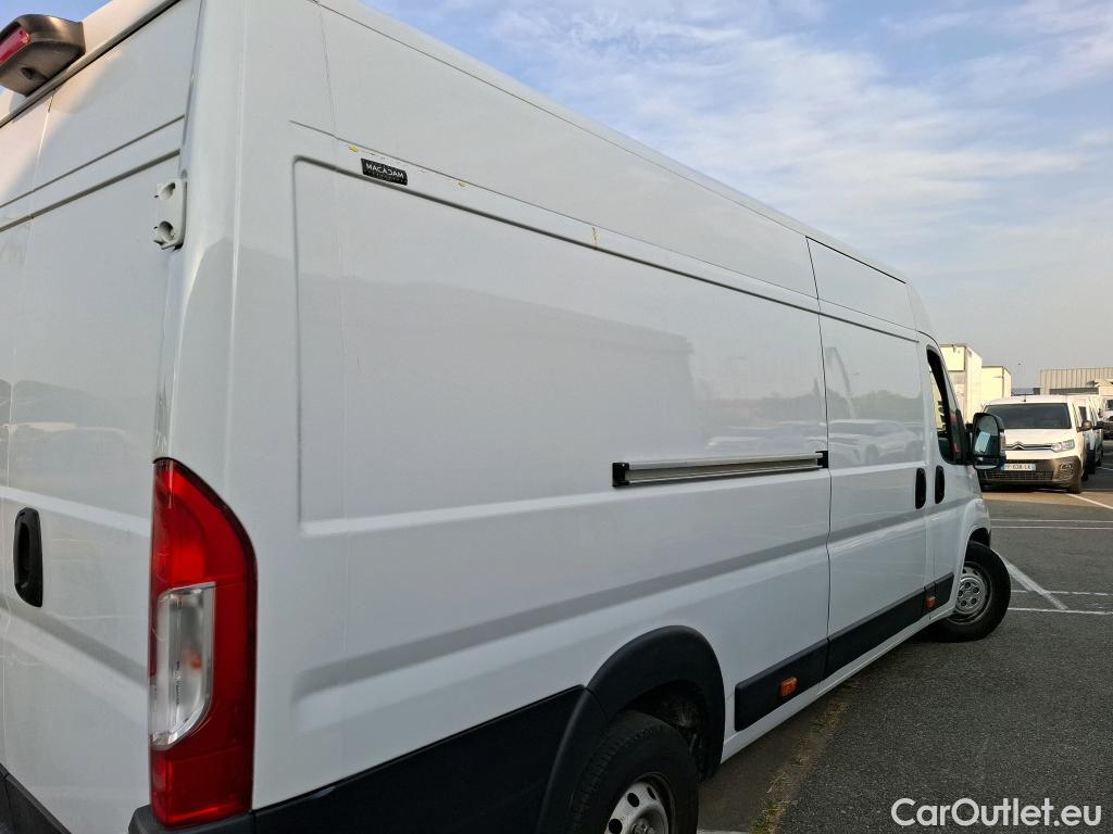  Fiat  Ducato FIAT  VU 4p Fourgon Maxi 3 5 XL H2 2 3 Mjet 130 Pack Pro Nav #1