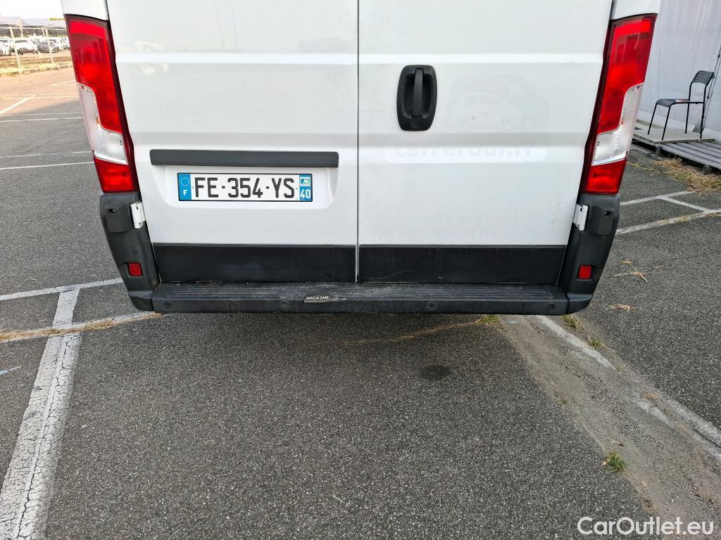  Fiat  Ducato FIAT  VU 4p Fourgon Maxi 3 5 XL H2 2 3 Mjet 130 Pack Pro Nav #9