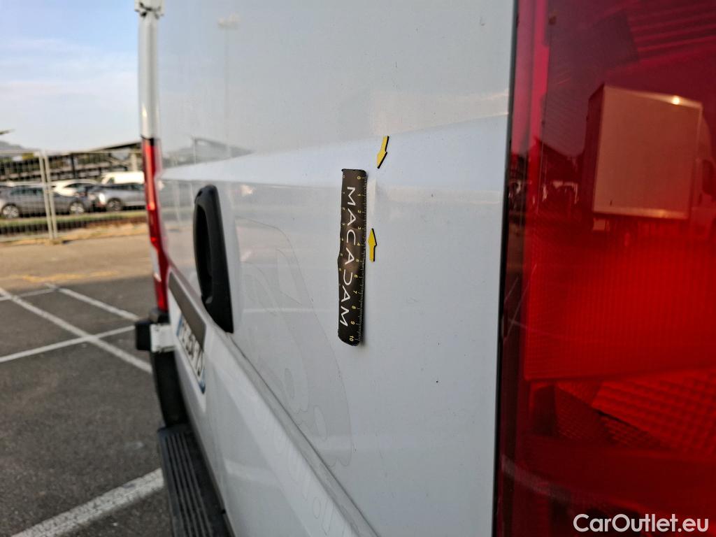 Fiat  Ducato FIAT  VU 4p Fourgon Maxi 3 5 XL H2 2 3 Mjet 130 Pack Pro Nav #30