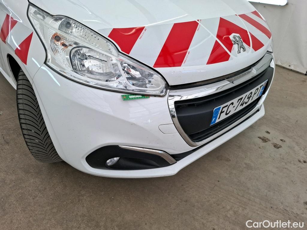  Peugeot  208  Affaire Premium Pack 1.5 HDi 100CV BVM6 E6dT #3