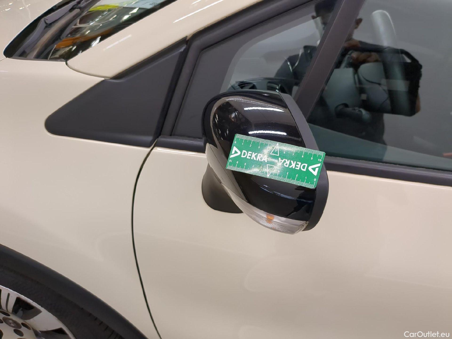  Renault  Captur  Business 0.9 TCe 90CV BVM5 E6 #23