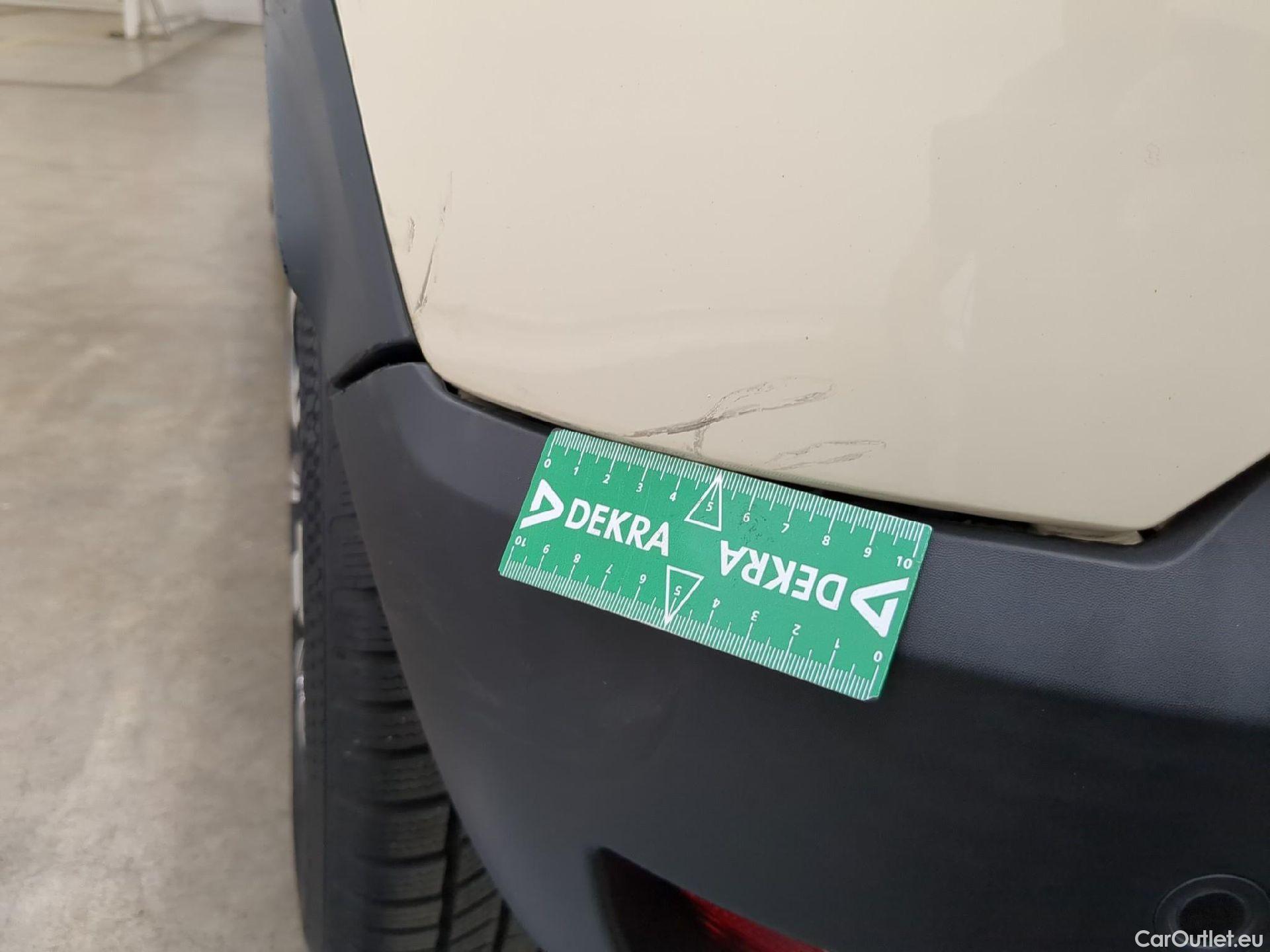  Renault  Captur  Business 0.9 TCe 90CV BVM5 E6 #28