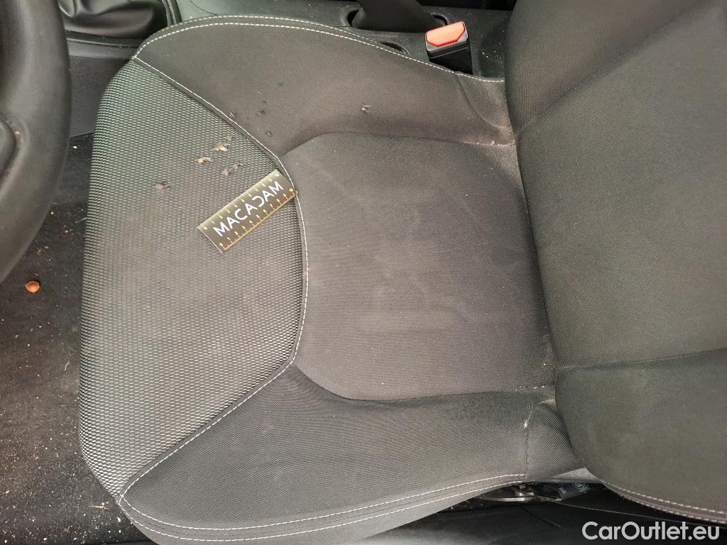  Renault  Clio  IV Air 1.5 dCi 75CV BVM5 E6 #8