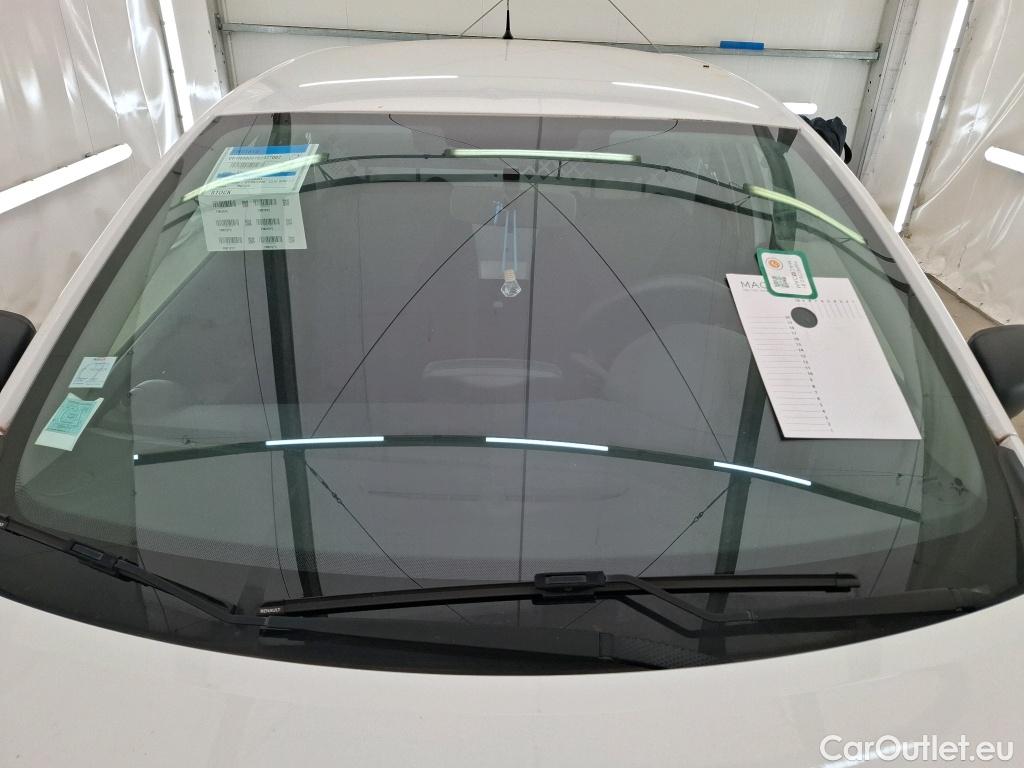  Renault  Clio  IV Air 1.5 dCi 75CV BVM5 E6 #50