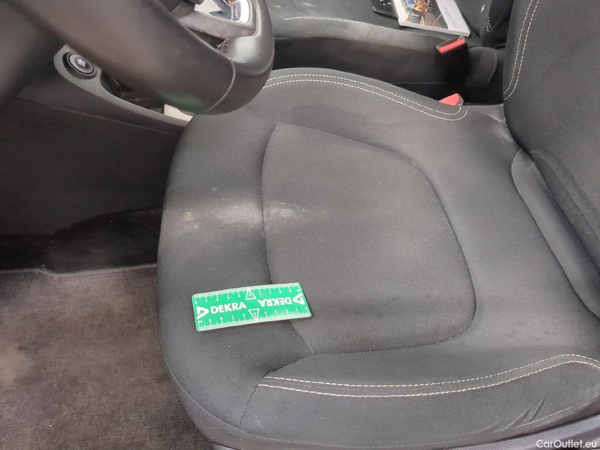  Renault  Captur  Business 0.9 TCe 90CV BVM5 E6 #7