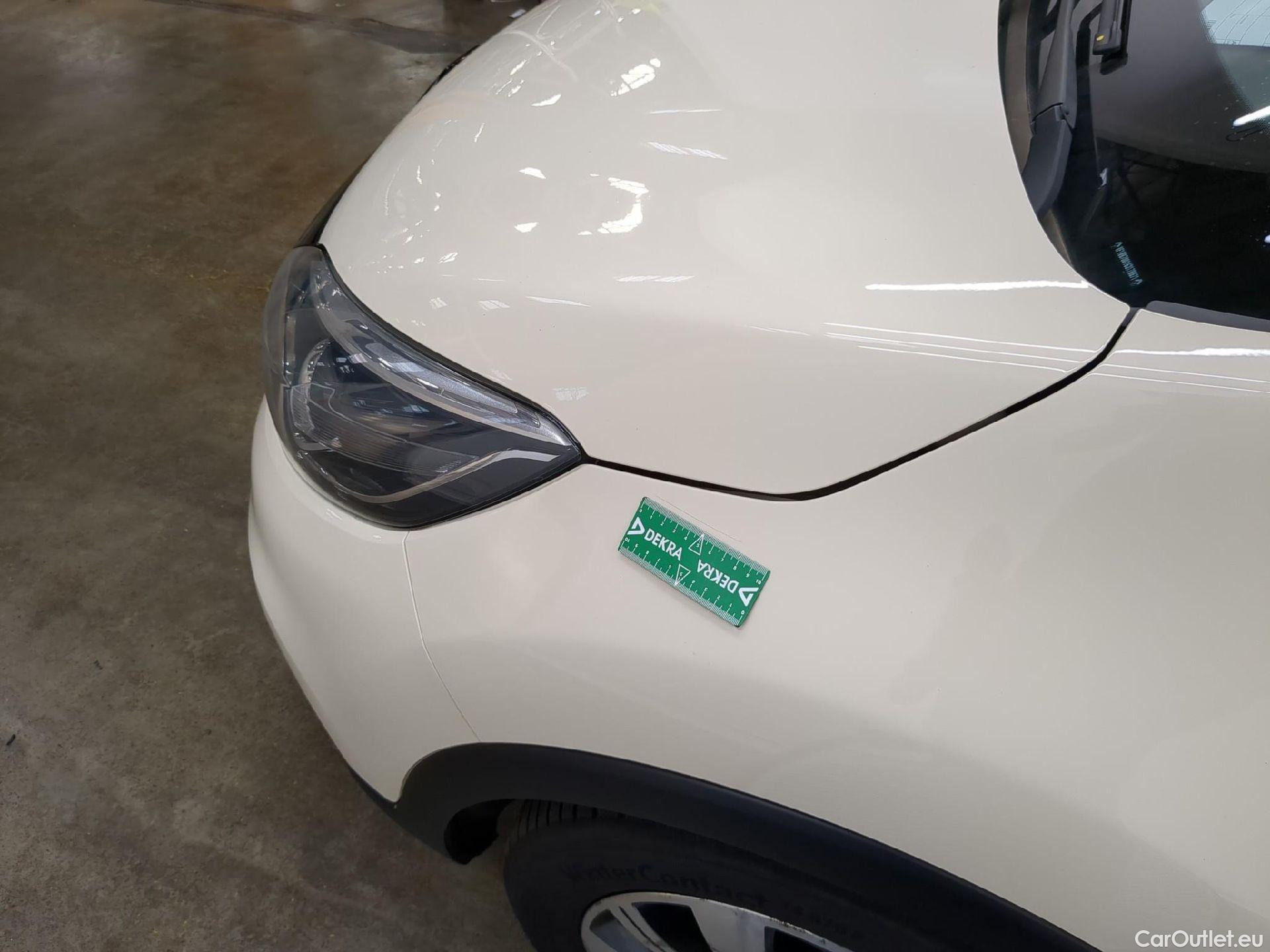  Renault  Captur  Business 0.9 TCe 90CV BVM5 E6 #24