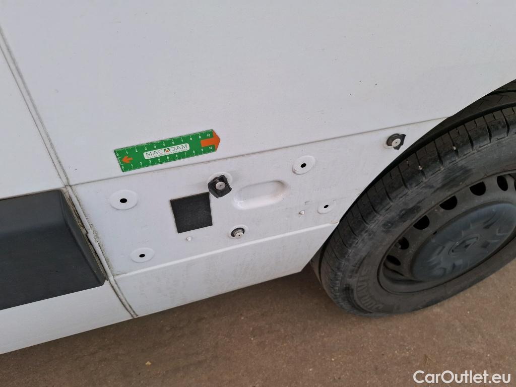  Renault  Master  III Fourgon L2H2 3 5 Grand Confort dCi 135CV BVM6 E6dT #41