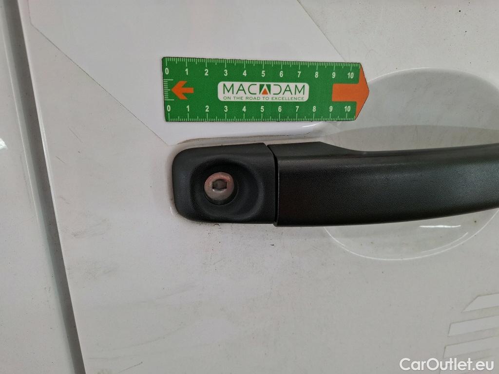  Renault  Master  III Fourgon L2H2 3 5 Grand Confort dCi 135CV BVM6 E6dT #32