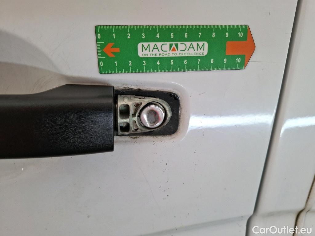  Renault  Master  III Fourgon L2H2 3 5 Grand Confort dCi 135CV BVM6 E6dT #30