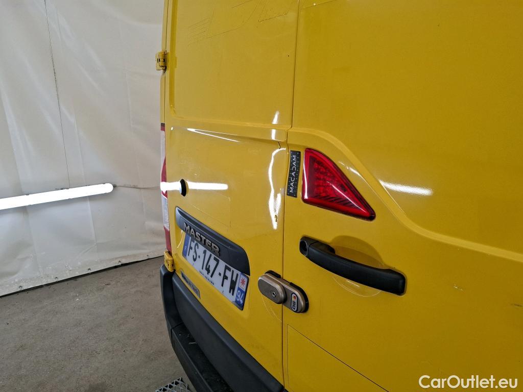  Renault  Master RENAULT  / 2019 / 4P / Fourgon tôlé FG Z.E.Tr CF F3100 L2H2 R75 AI - 19 #13