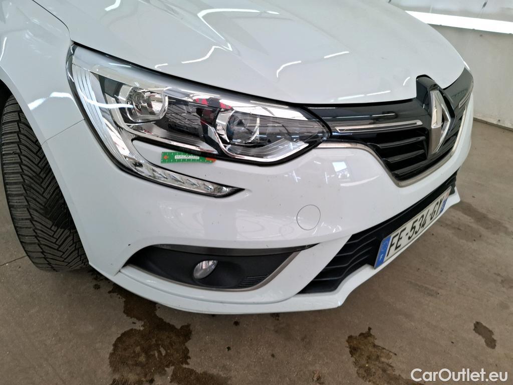  Renault  Megane  IV Berline 5pt. Société Air Nav 1.5 dCi 90CV BVM6 E6 #22