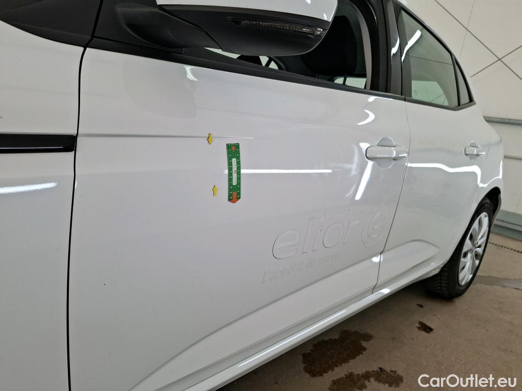  Renault  Megane  IV Berline 5pt. Société Air Nav 1.5 dCi 90CV BVM6 E6 #5