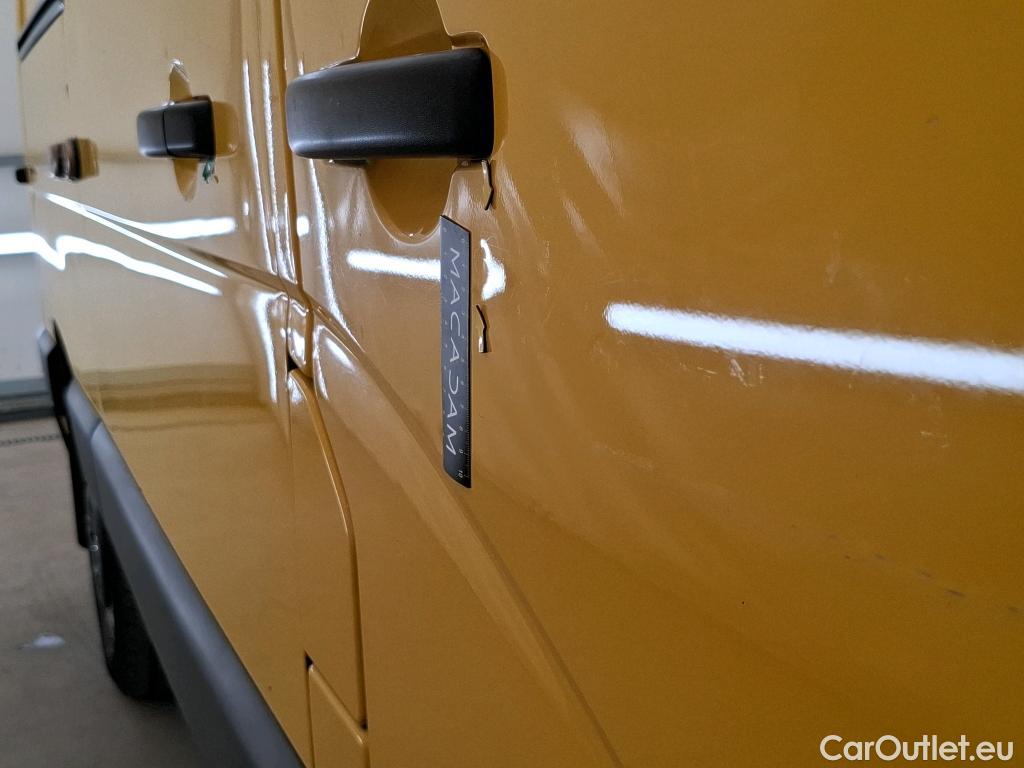 Renault  Master RENAULT  / 2019 / 4P / Fourgon tôlé FG Z.E.Tr CF F3100 L2H2 R75 AI - 19 #46