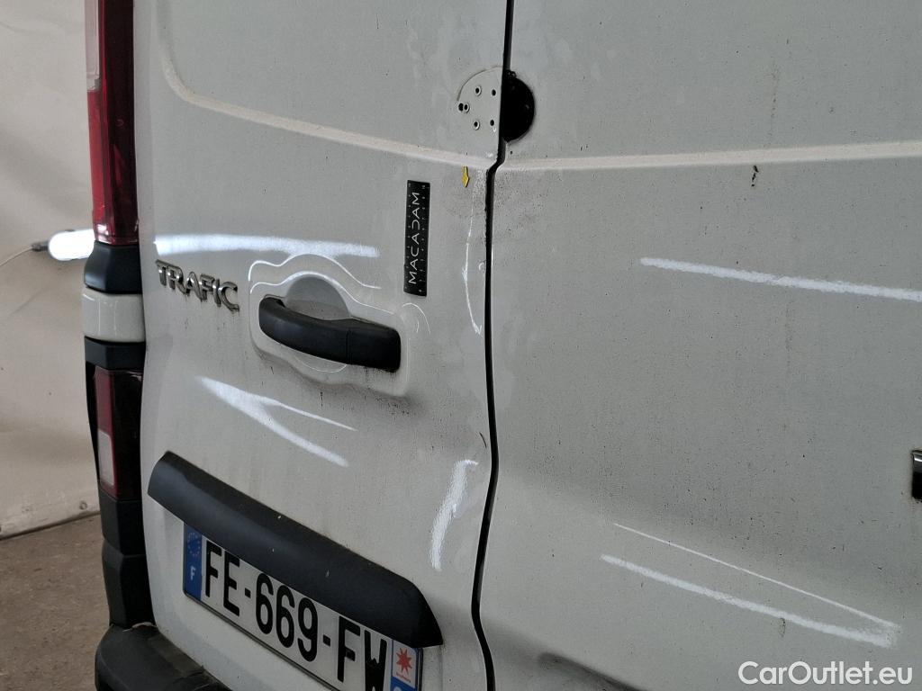 Renault  Trafic  Furgon Grand Confort L1H1 1200 1.6 dCi 120CV BVM6 E6 #32
