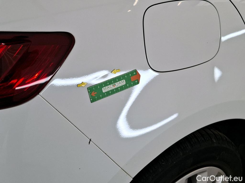  Renault  Megane  IV Berline 5pt. Société Air Nav 1.5 dCi 90CV BVM6 E6 #10