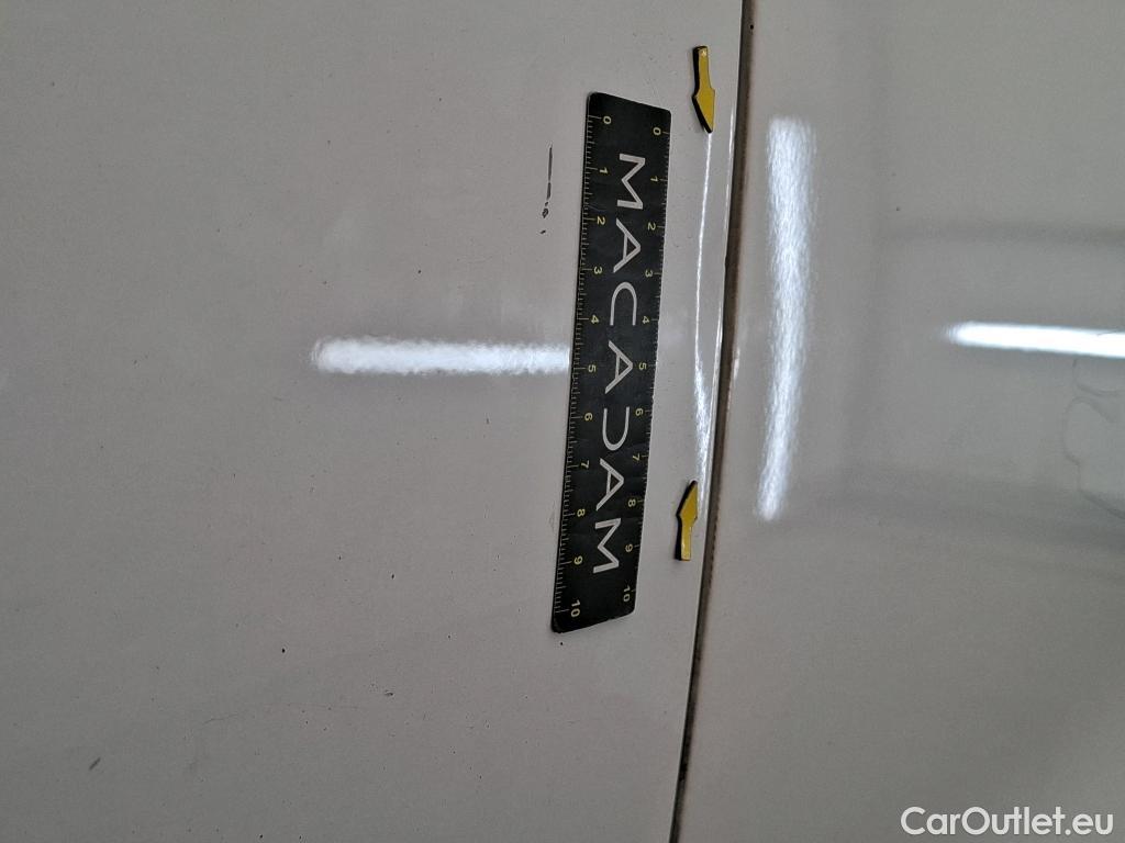  Toyota  Proace TOYOTA  / 2016 / 4P / Fourgon tôlé 2.0 D MEDIUM 120 D-4D DYNAMIC #18