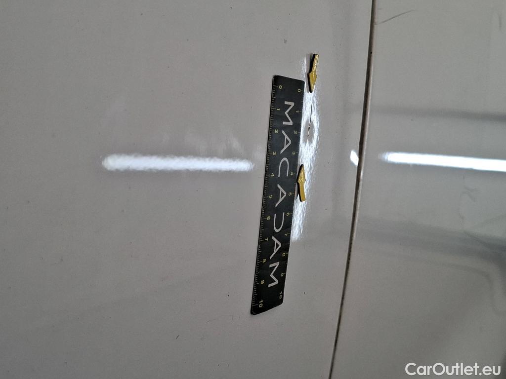  Toyota  Proace TOYOTA  / 2016 / 4P / Fourgon tôlé 2.0 D MEDIUM 120 D-4D DYNAMIC #17