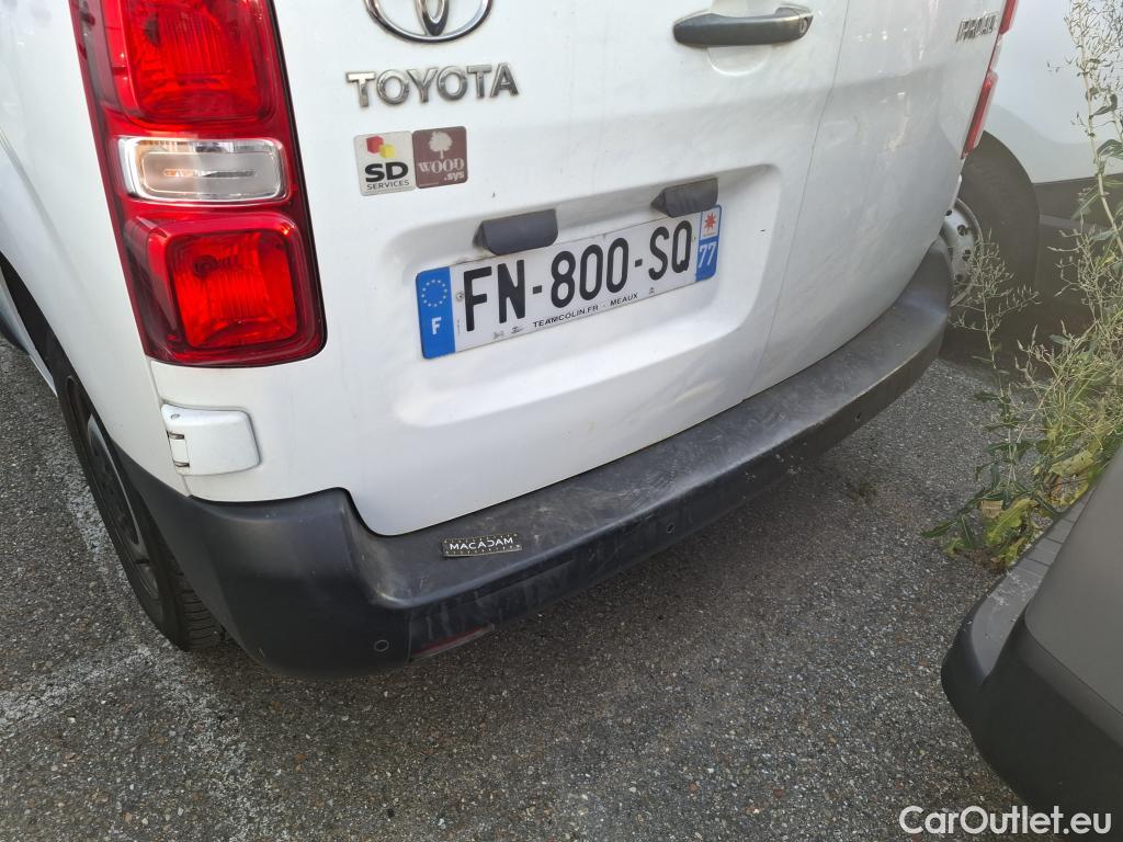  Toyota  Proace TOYOTA  / 2016 / 4P / Fourgon tôlé 2.0 D MEDIUM 120 D-4D DYNAMIC #13