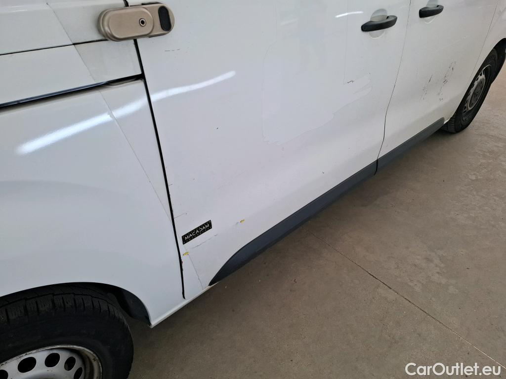  Toyota  Proace TOYOTA  / 2016 / 4P / Fourgon tôlé 2.0 D MEDIUM 120 D-4D DYNAMIC #25