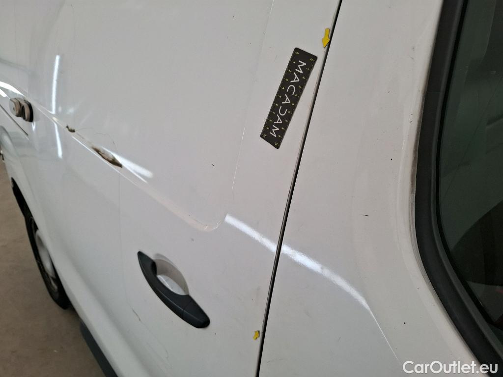  Toyota  Proace TOYOTA  / 2016 / 4P / Fourgon tôlé 2.0 D MEDIUM 120 D-4D DYNAMIC #31