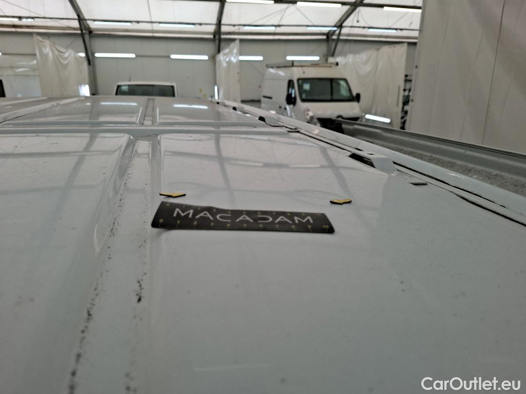  Toyota  Proace TOYOTA  / 2016 / 4P / Fourgon tôlé 2.0 D MEDIUM 120 D-4D DYNAMIC #5