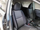  Nissan  X-Trail NISSAN  / 2017 / 5P / CROSSOVER 1.7 DCI 150 2WD N-CONNECTA XTRONIC #13