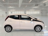  Toyota  Aygo TOYOTA  CONNECT / 2018 / 5P / BERLINA 1.0 VVT-I X-COOL #7