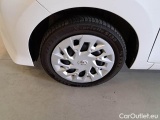  Toyota  Aygo TOYOTA  CONNECT / 2018 / 5P / BERLINA 1.0 VVT-I X-COOL #52
