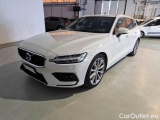  Volvo  V60 VOLVO  / 2019 / 5P / STATION WAGON B4 D AUTOM.MOM.BUSINESS PRO 