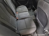  Volvo  XC 40 VOLVO XC40 / 2017 / 5P / SUV T2 MOMENTUM CORE #16