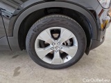  Volvo  XC 40 VOLVO XC40 / 2017 / 5P / SUV T2 MOMENTUM CORE #17