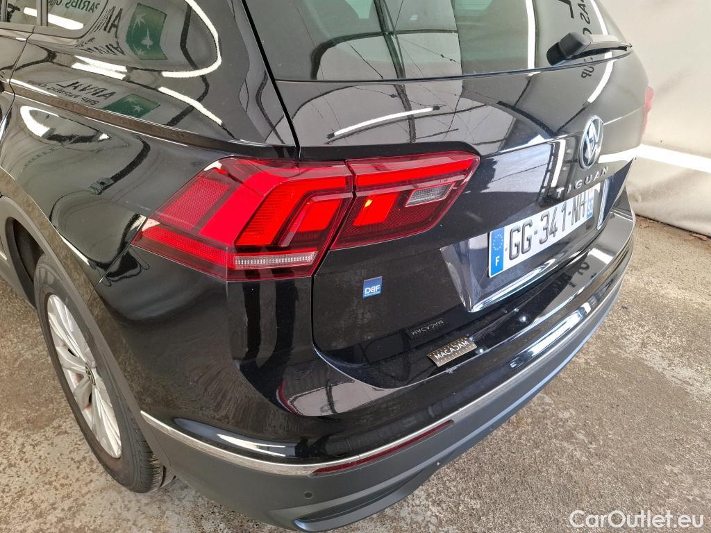  Volkswagen  Tiguan VOLKSWAGEN  / 2020 / 5P / SUV 1.4 eHybrid 245 DSG6 Life Business #6