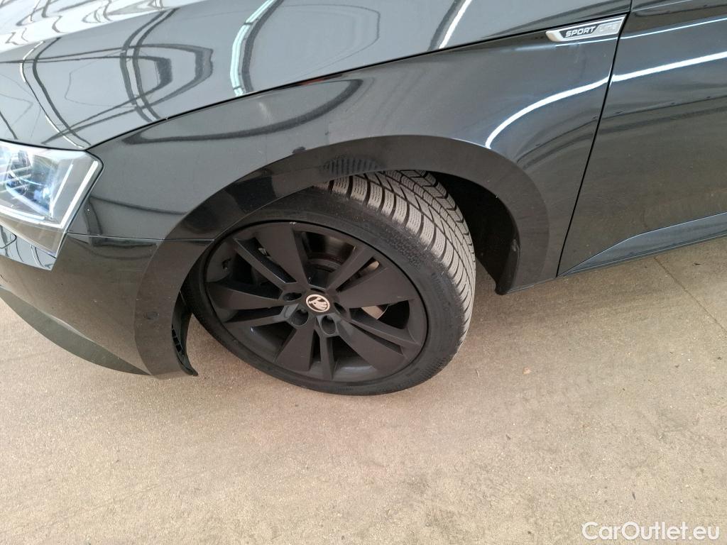  Skoda  Superb SKODA  Combi 5p Break 2.0 TDI SCR 190 DSG7 Sportline #34