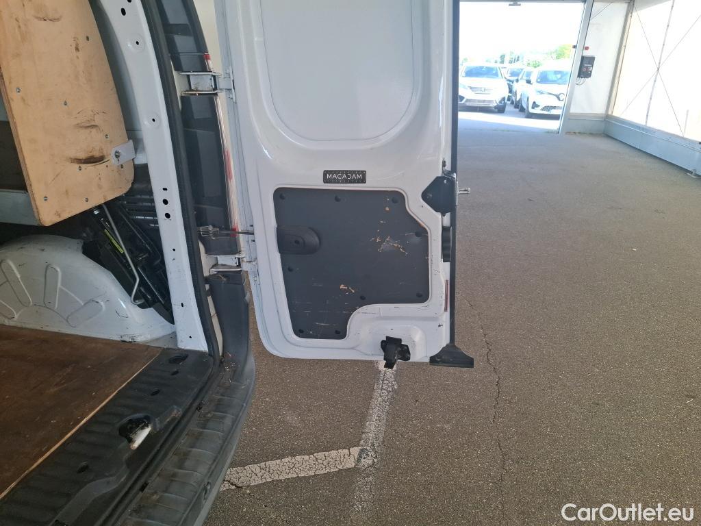  Renault  Kangoo  Express Extra (Série Spéciale) 1.5 dCi 75CV BVM5 E6 #27